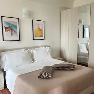 https://margherita-8-apartments.emilia-romagnahotels.net
